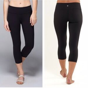 Lululemon Wunder Under 23” Black High Rise Crop Leggings Womens 12